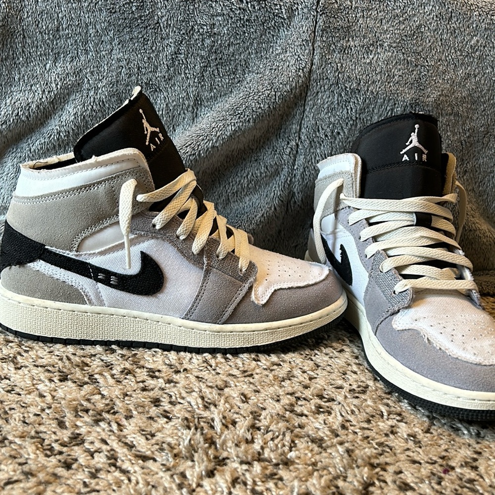 Youth Jordan’s
